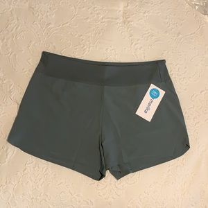Brand new versatile athletic shorts!